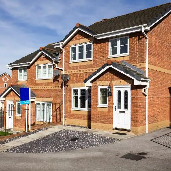 Scenarios 4 Image of UK home - Faulkners scenarios Surbiton